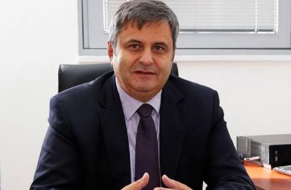 Radunović poručio Bečiću: Ne varajte narod lažnim promo tekstovima da su vam plate ukinute!