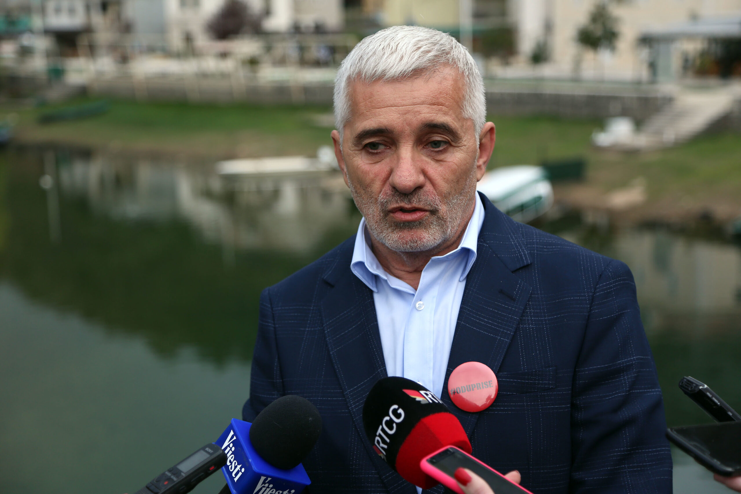 Perović: Na ulicu će ko ima kondiciju