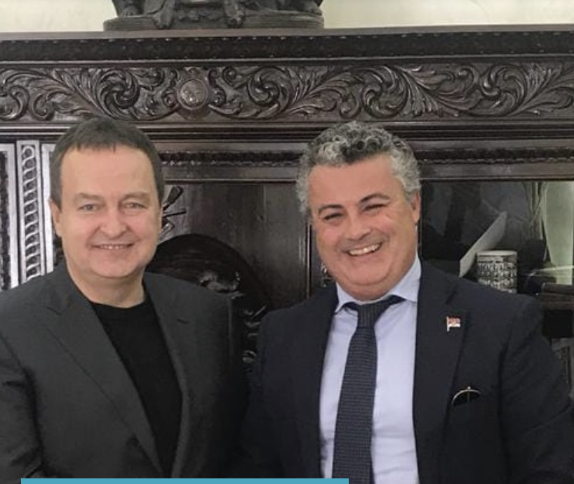 Skandal u Italiji: Počasni konzul Srbije organizovao žurke sa maloljetnicama i za elitu iz Crne Gore!