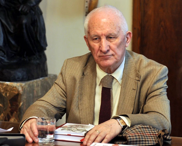 Bećković: Najgori đaci su jedino i uspjeli u životu