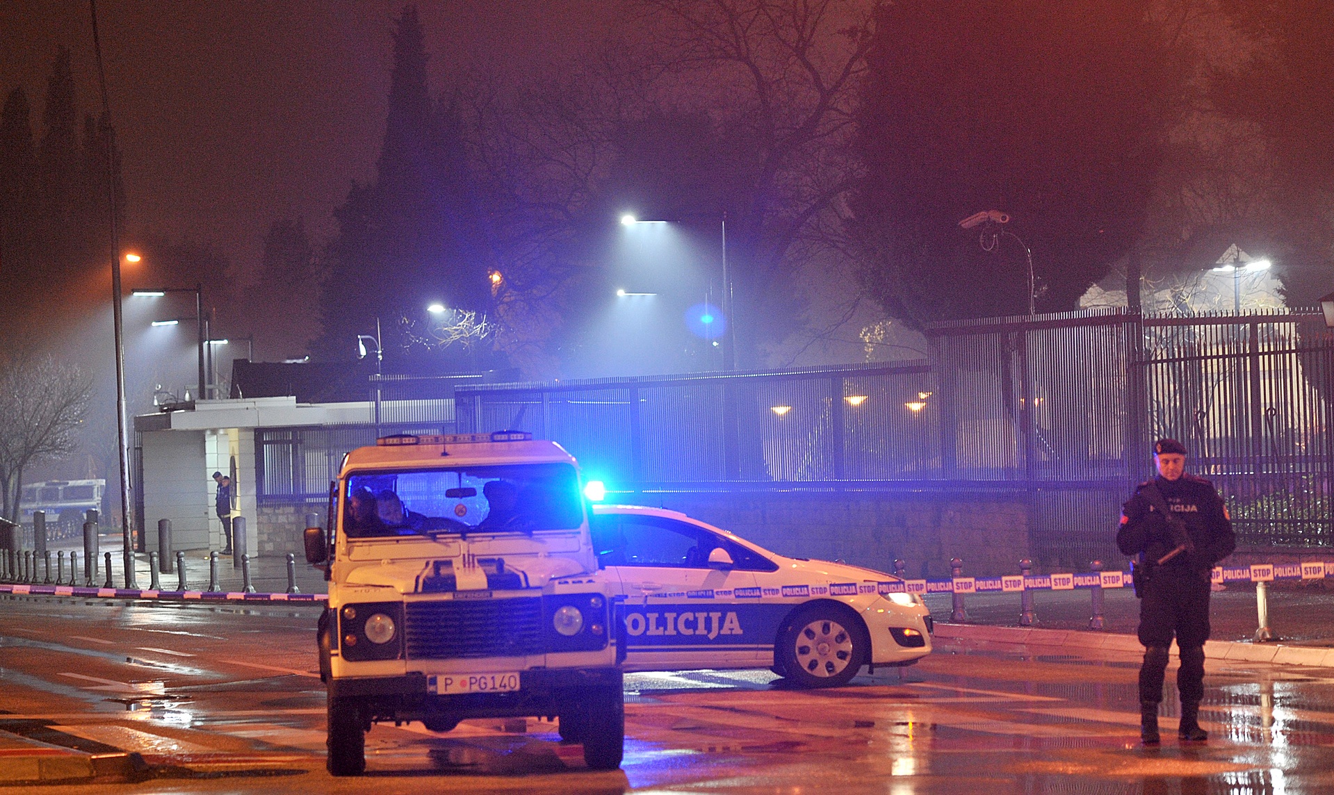 Policija traga za Markom Ninićem zbog ranjavanja Gorana Slovinića i Dragana Markovića u Budvi, advokat tvrdi suprotno