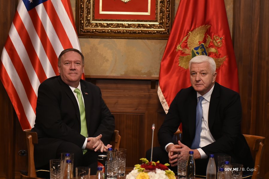 Fijasko optužnice SDT-a: Milo i Duško nijesu smjeli da pitaju Pompea kada će im izručiti “teroriste” za tkz. “državni udar”!
