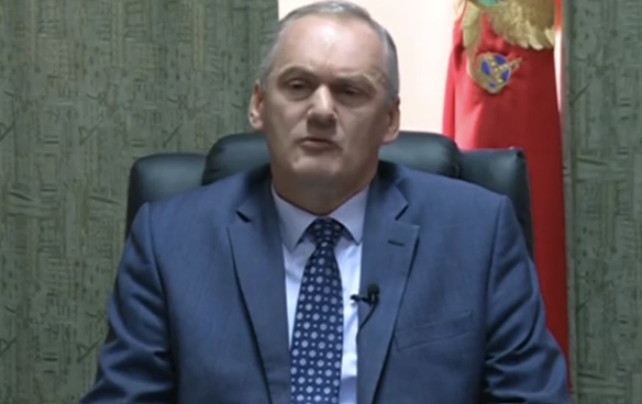 Novi snimak optužuje predsjednika Višeg suda: Boris Savić predlagao da Duško Knežević da malo keša da mu se pusti kum!