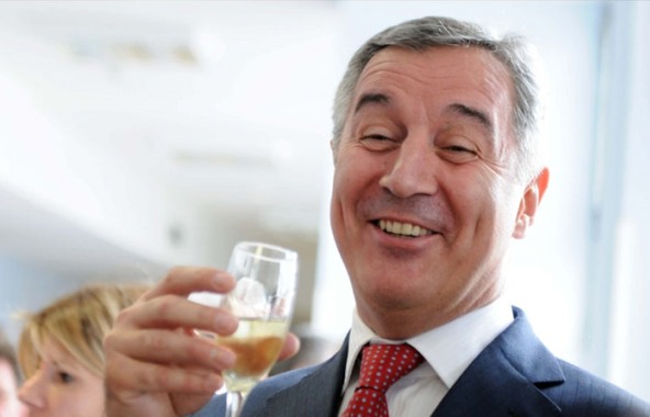 Đukanović: Nema tehničke vlade, čekamo da nam Kneževića izruče