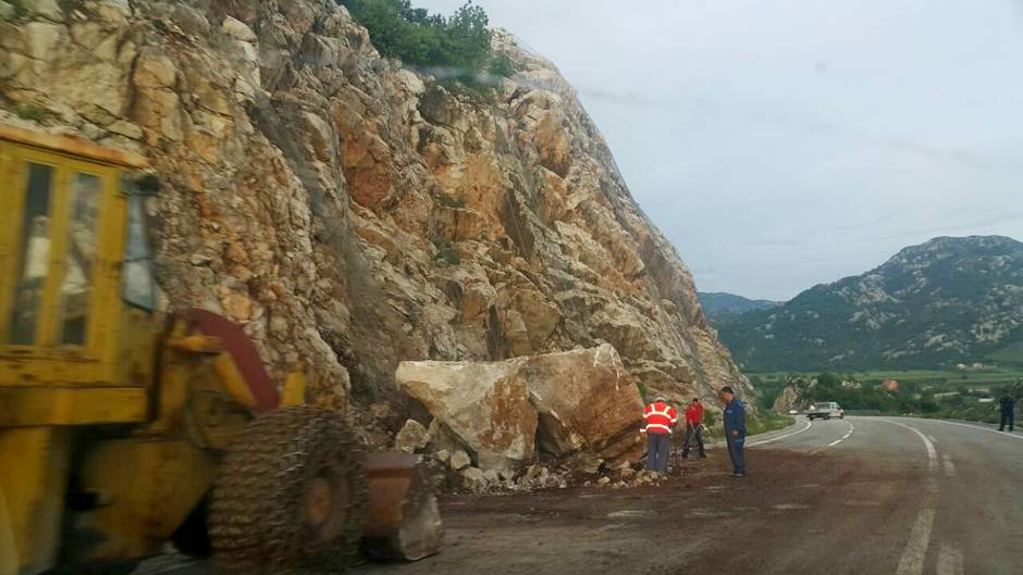 I posle skoro mjesec dana put Mojkovac – Djurdjevića Tara zatvoren !