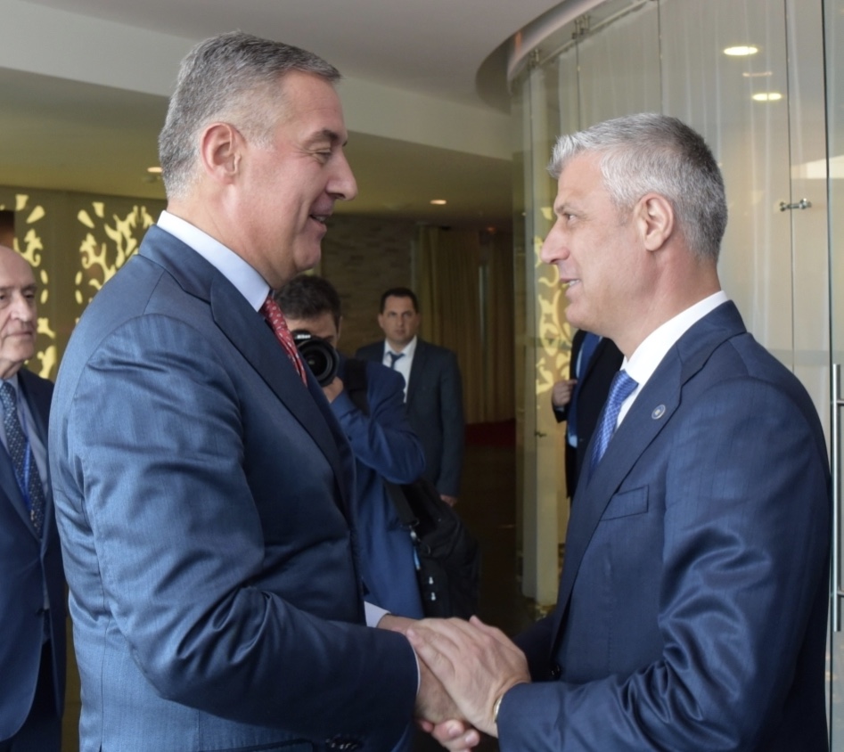 Pakt Prištine i Podgorice: Tači i Milo miniraju dogovor oko “malog Šengena”!