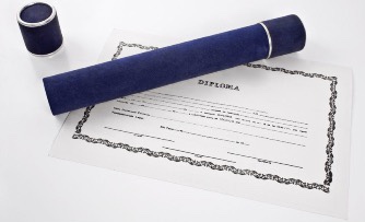 Na provjeri najviše diploma iz menadžmenta, ekonomije i prava