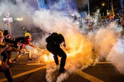 Hongkong: Poziv demonstrantima da se predaju, prijeti eskalacija nasilja