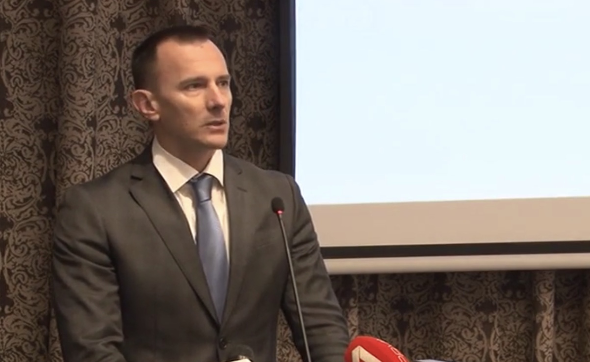 Borba saznaje: Uhapšen Branislav Todorović, direktor Atlas banke!