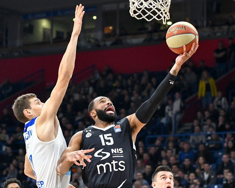 Pukla stotka: Partizan na korak do prvog mjesta