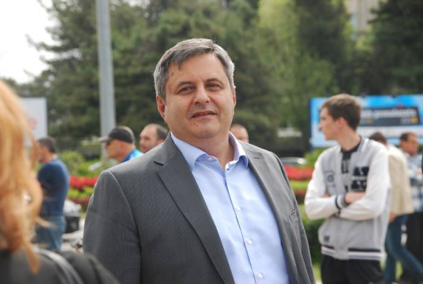 Radunović: Glasati nećete, moraćete da nas pobijete ili pohapsite!