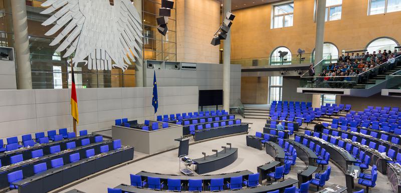 Socijaldemokrate izabrale revoluciju, pada vlada Angele Merkel?
