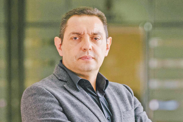 Vulin o “Krušiku”: Cilj je da se oslabi vojna industrija i oblate najviši državni funkcioneri