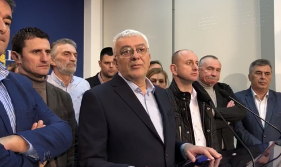 Mandić: Krećemo u dogovore oko protesta širom Crne Gore, vlast da raspiše referendum o spornom zakonu!