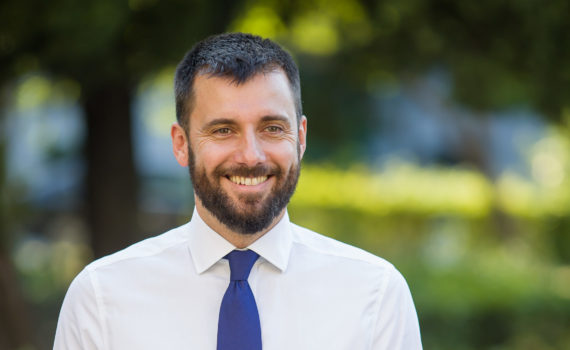 Zeković (SDP): Besplatni udžbenici za sve osnovce