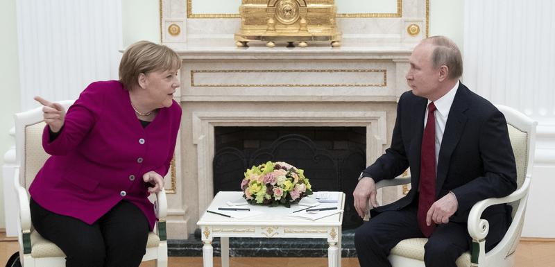 Posjeta Merkelove Putinu: Podijeljeni zbog Ukrajine, ujedinjeni zbog Trampa
