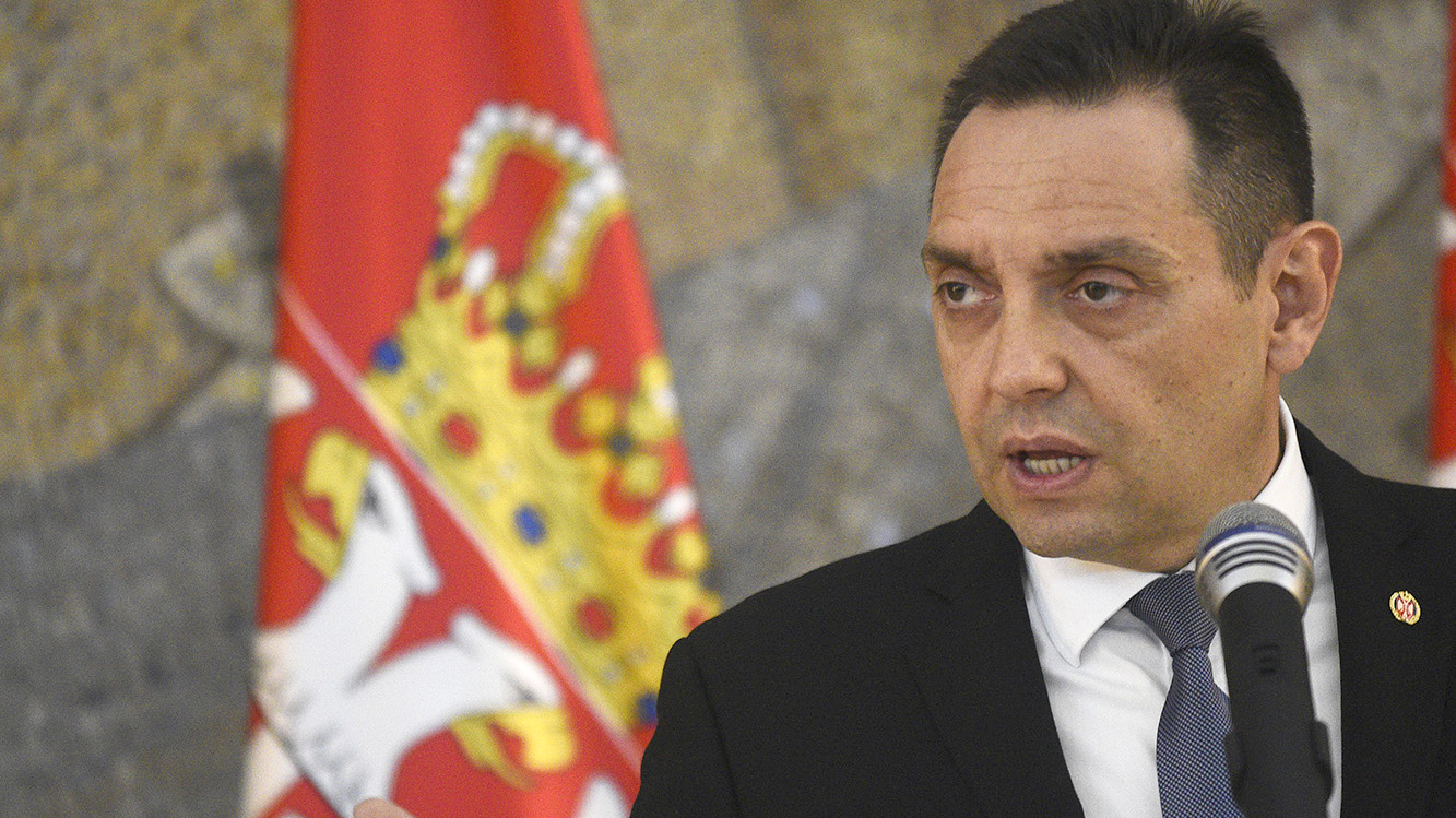 Vulin odgovorio Crnoj Gori: Jedini hibrid koji vam iz Srbije šaljemo je kukuruz!