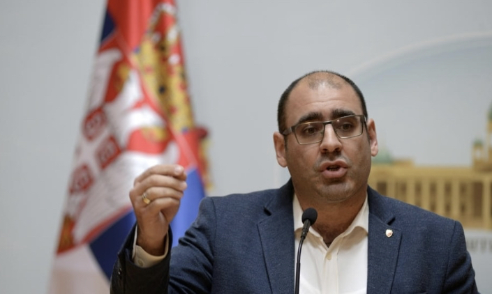 “Jeftini politikanti pokušavaju da posvađaju Vučića i Amfilohija, njihova mudrost će pobijediti”