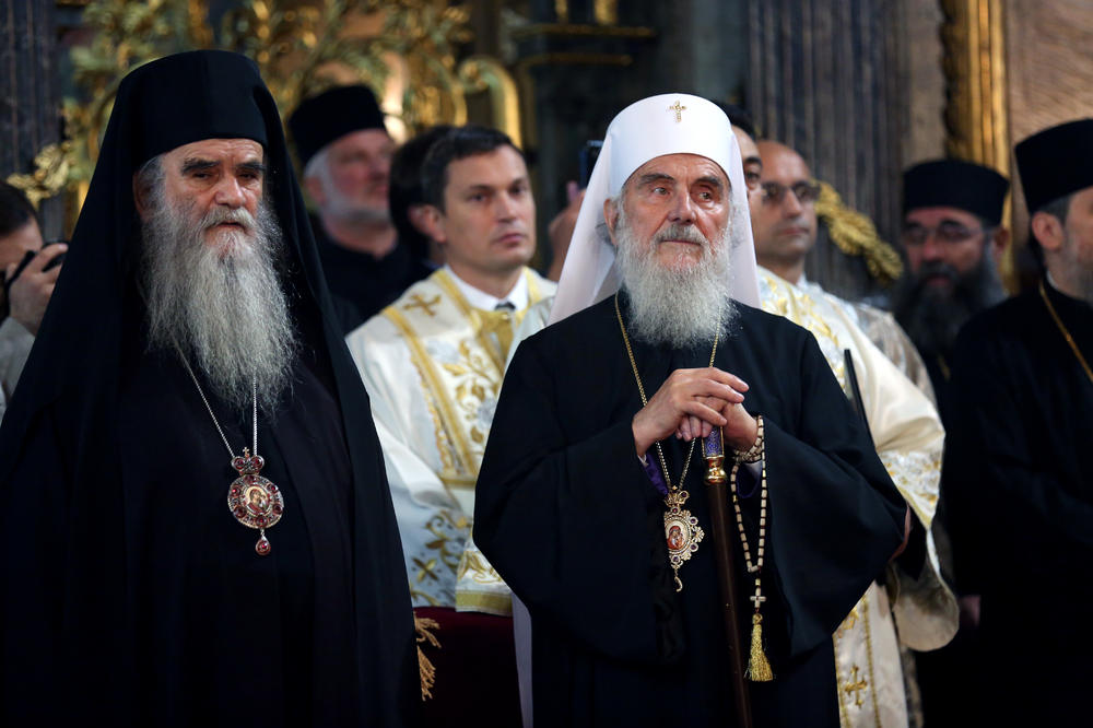 Poruka Patrijarha Irineja i Mitropolita Amfilohija: Puna podrška mirnom hrišćanskom otporu u Crnoj Gori!