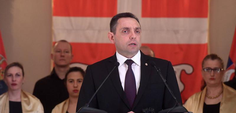 Vulin: Ne može nam Milo zabraniti da branimo, da čuvamo svetinje svog naroda i jedinstvenu Srpsku pravoslavnu crkvu!