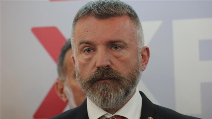 Đukić odgovorio na medijske natpise: Nijesam pobjegao, otišao sam na pecanje, vidimo se 10-tog marta!