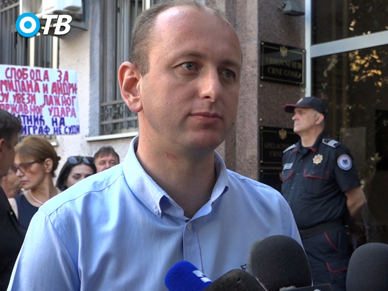 “Brutalno maltretiranje moje uže porodice lažno pokušali da prezentuju kao javno kriminalno žigosanje”