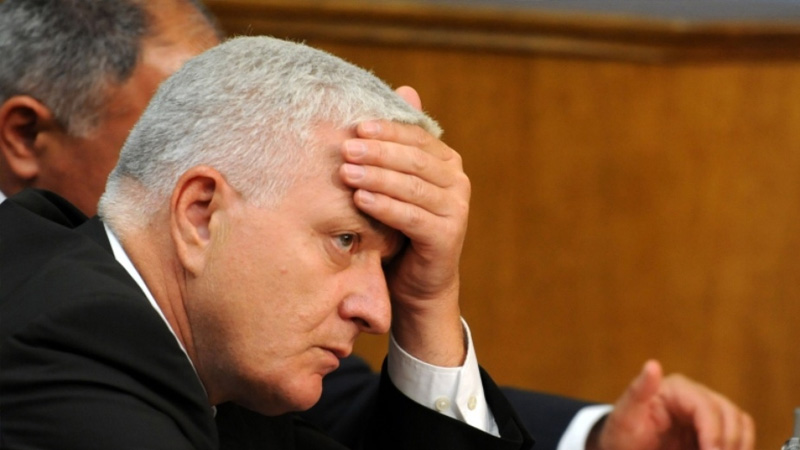 “Nacionalist”: Premijer Marković planira da odbije sve predloge Mitropolije!