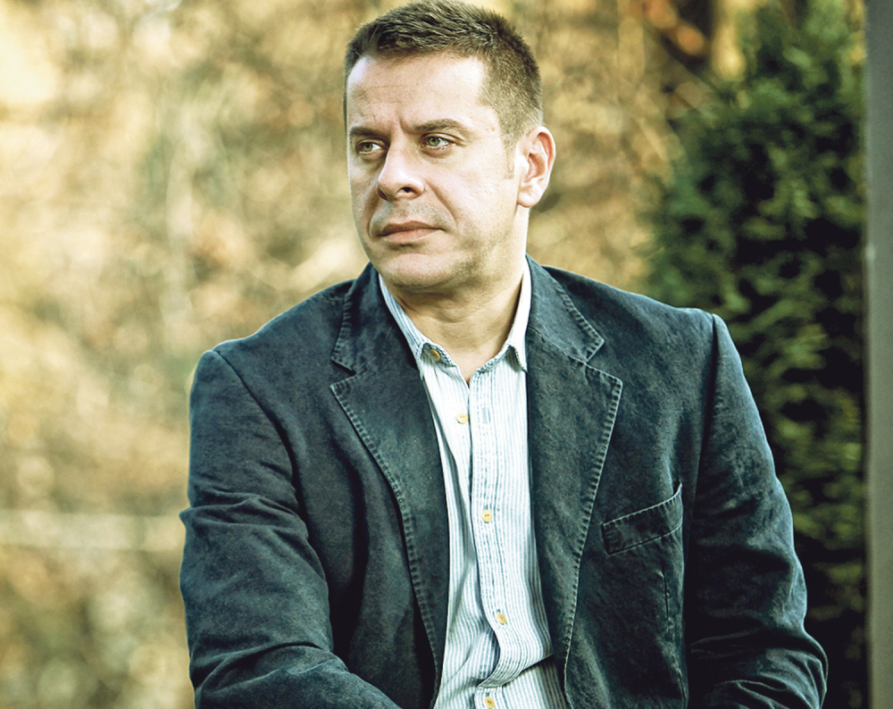 Vlado Georgiev na Tviteru: Otac mog prijatelja umro od karcinoma, a u kartonu mu upisali da je preminuo od korone!