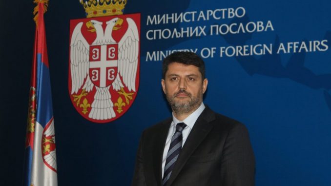 Božović razgovarao sa Joanikijem: Probleme rješavati mirno i dijalogom