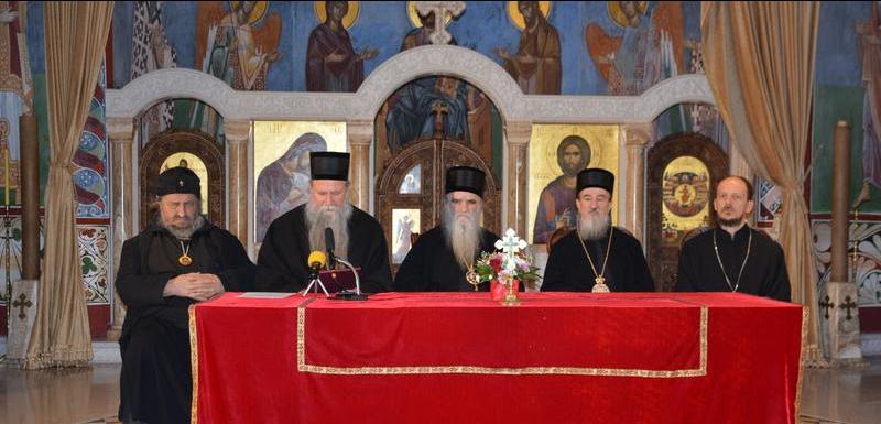 Episkopski savjet: Država demonstrira golu silu, podstičući građanske sukobe!