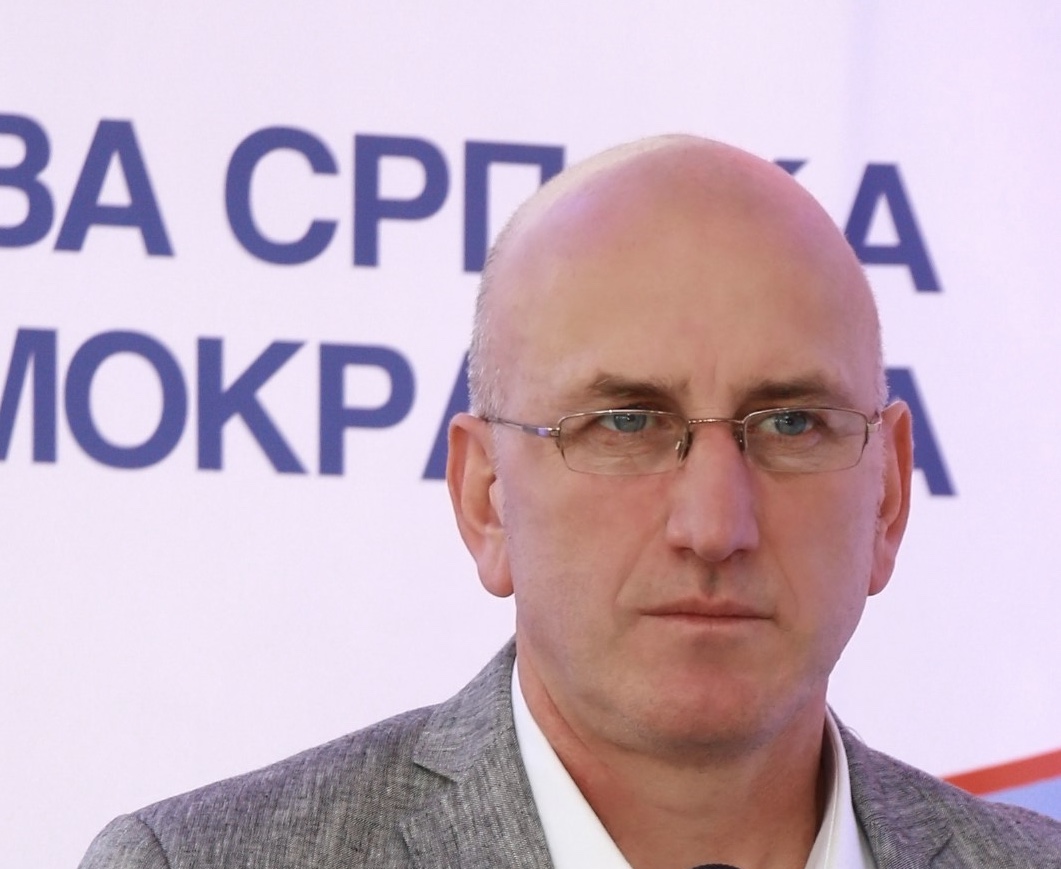Bešović (DF): Donijeti odluku o rebalansu budžeta u Podgorici i većinu sredstava usmjeriti ka očuvanju naših privrednika!