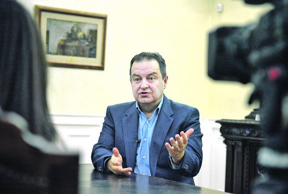 “Naši državljani slobodno mogu da putuju i izađu iz Srbije“
