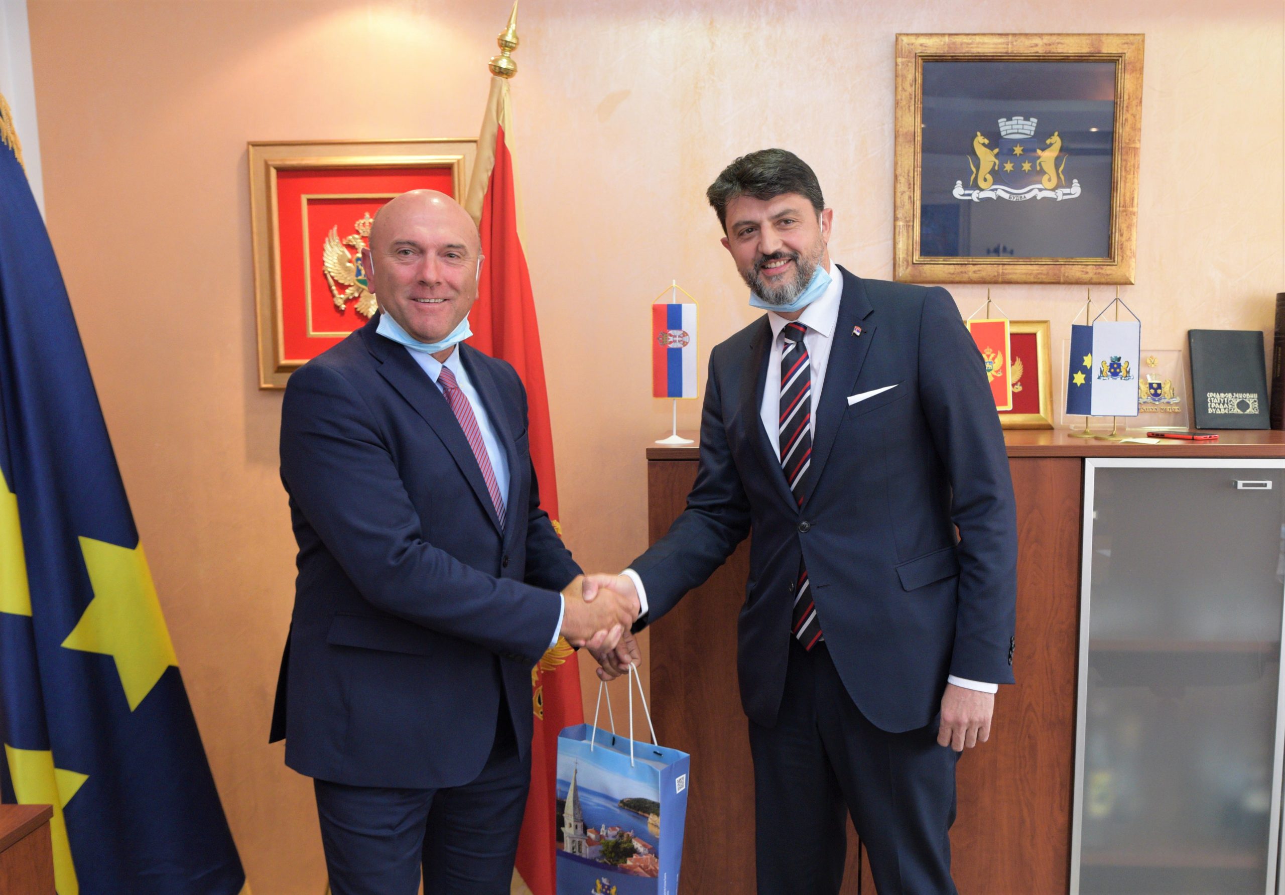 Ambasador Srbije u Budvi, Carević poručio: Kakav bi bio Srbin kad sjutra ne bi slavio stranačku slavu!