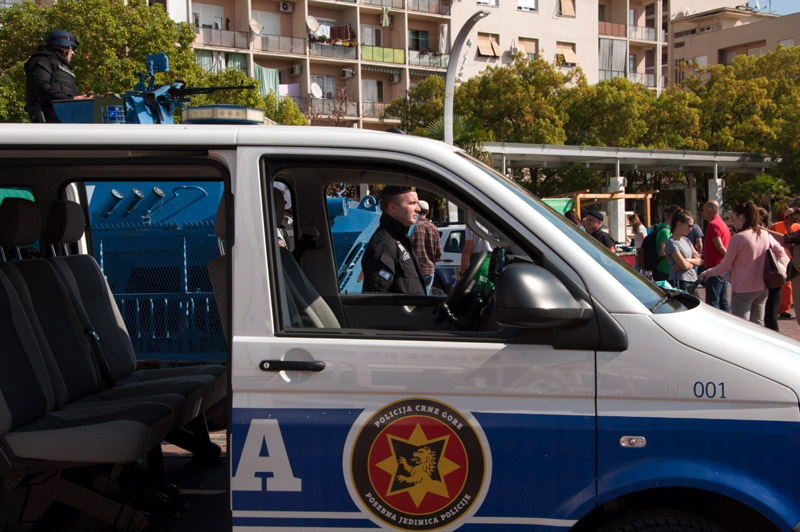 Odlučeno po pritužbama više lica: Građani imaju pravo da snimaju policajce, telefon ne smije da im se oduzme!