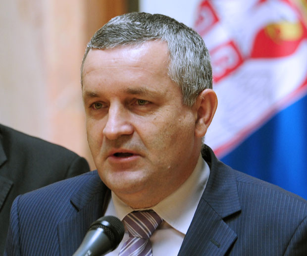 Linta: Srbija da pred međunarodnim institucijama otvori pitanje o položaju Srba u Crnoj Gori!