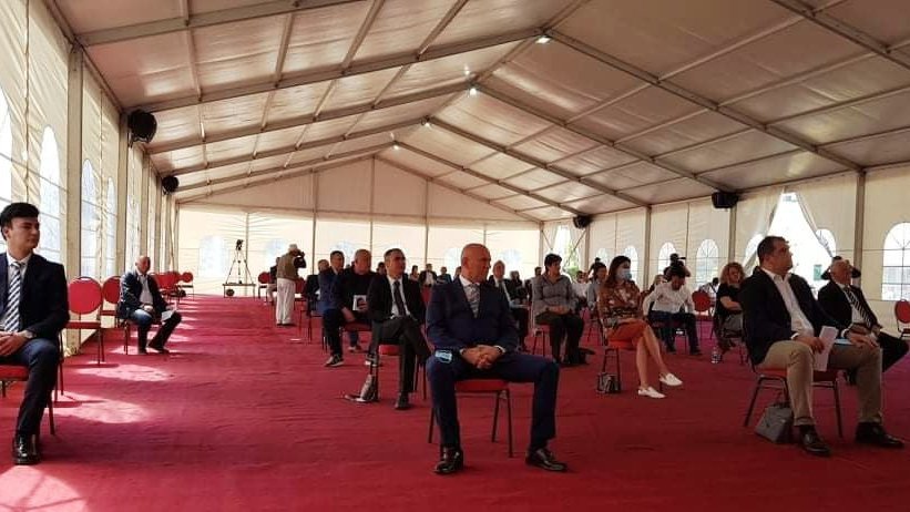 Budva odoljela kriminalu i korupciji: DPS-u isteklo vrijeme, Carević i Radović nijesu smijenjeni!