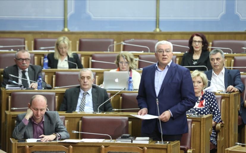 Mandić: Podnosim ostavku na mjesto poslanika, a nakon oporavka idem na teren-svi moramo dati sve od sebe, jer cilj je jedan- pobjeda!
