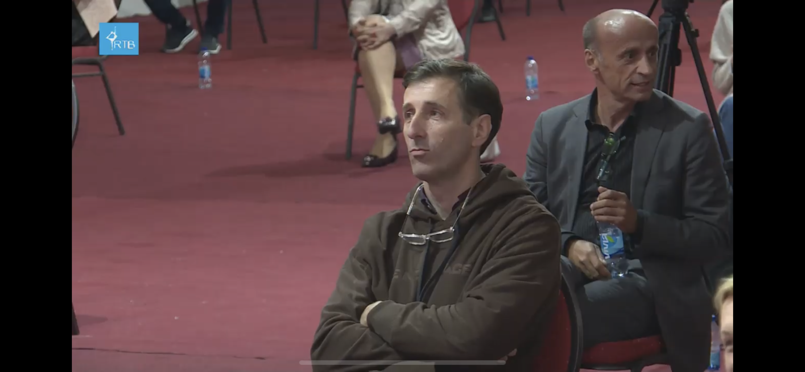 Džaković skinuo masku: Sad više ne pominje otvorene liste, Carevića optužuje da želi nestanak Crne Gore!