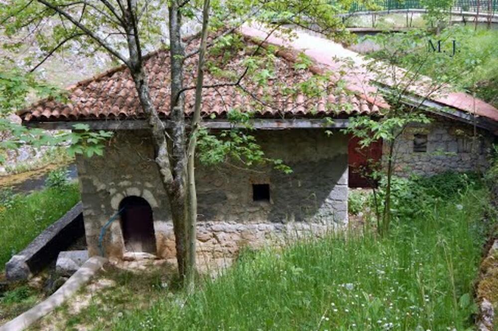 Kreće otimačina imovine SPC: DPS i sateliti u Pljevljima izglasali prodaju manastirske vodenice!
