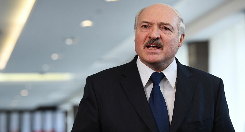 Lukašenko: Ne mogu ostaviti državu ni na minut – zapaliće je!
