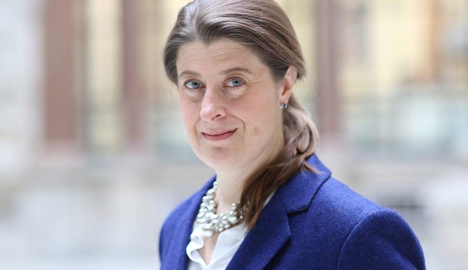 Britanska ambasadorka: Uzdržati se od primjene sile!