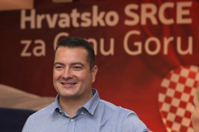 Vuksanović: Manjinske partije neće podržati Predlog zakona o istopolnom partnerstvu