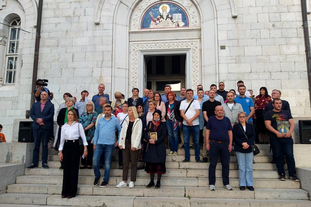 Još 15 ljekara podržalo kolege: Zajedno u odbrani časti i svetinja!