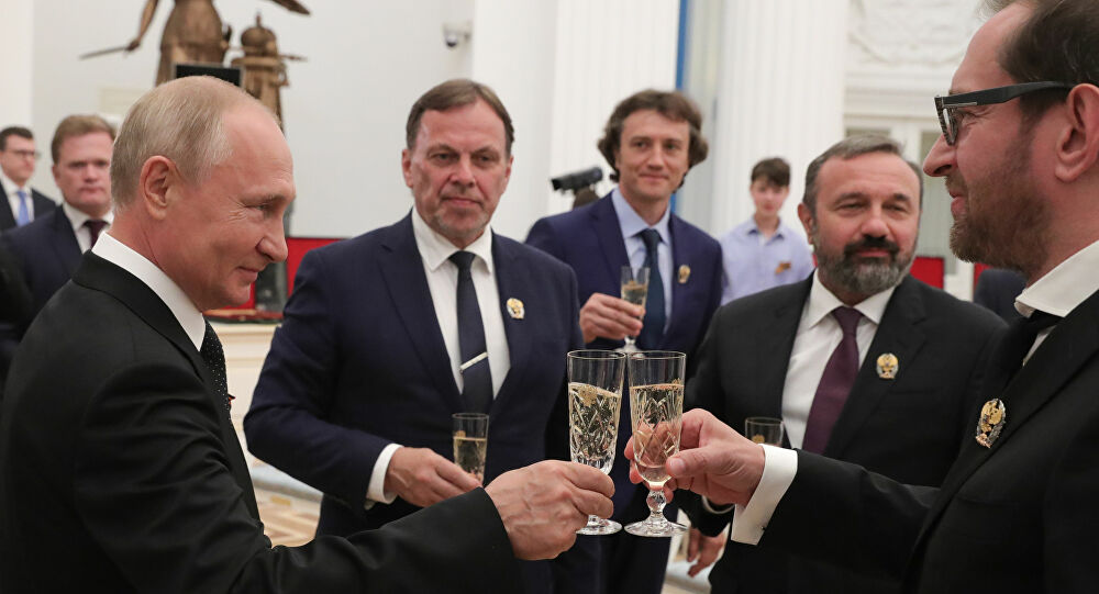 Putin: U mome okruženju ne može biti ljudi koji ne veruju u Rusiju