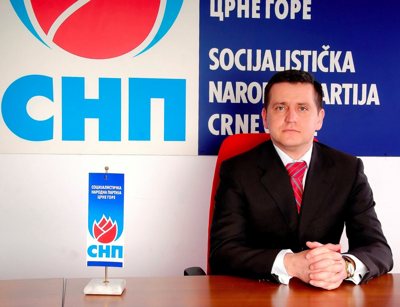 Vojinović (SNP): Vlast nastavlja sa gonjenjem crkve