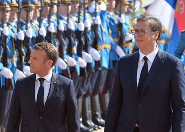 Vučić: Imao sam dobar razgovor sa Makronom