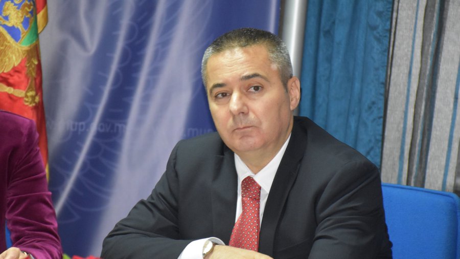 Veljović: Policija neće obezbjeđivati javna okupljanja na kojima se ne poštuje mjera o okupljanju najviše 200 ljudi