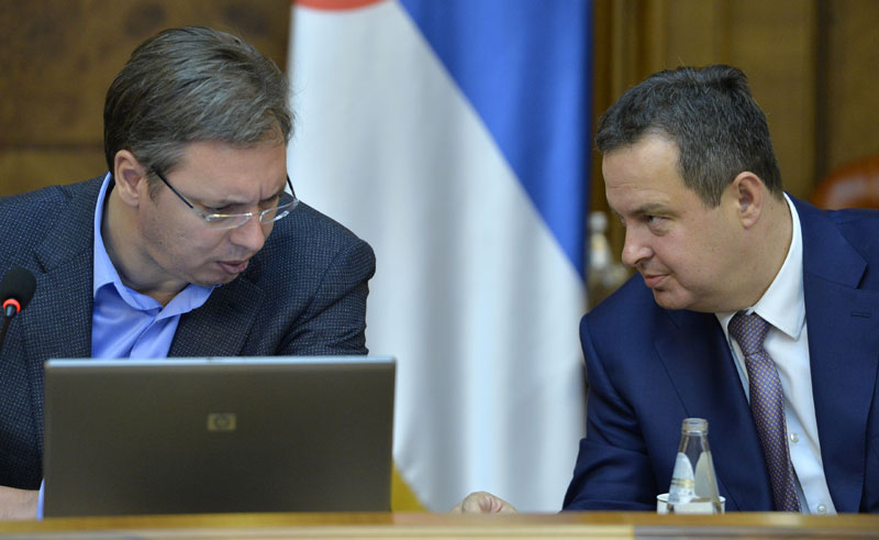 „Novosti“ saznaju: Čekaju se pregovori SNS i SPS o sastavu budućeg tima ministara