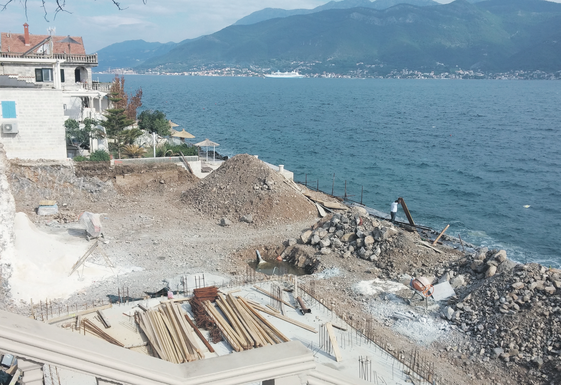 Sin Vesne Medenice ostao bez privatne plaže