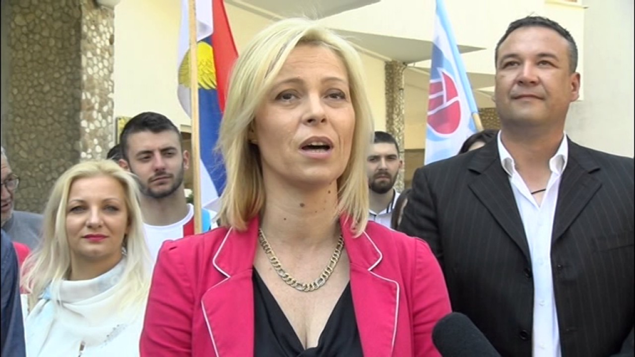 Đurović (SNP): Tražimo da se menadžerske plate ograniče na jednu prosječnu platu!